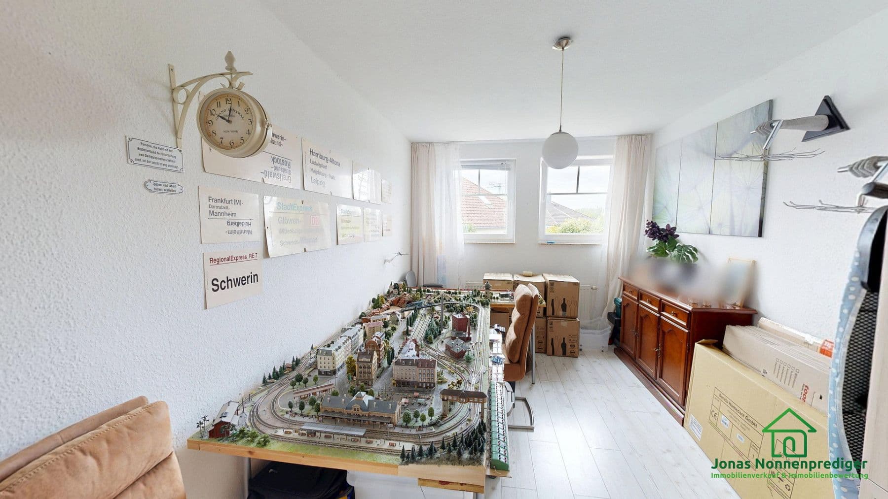 Predaj domu 123 m², pozemok 294 m², Barther Straße 73b, Schwerin, Meklenbursko-Predpomoransko Predaj domu 123 m², pozemok 294 m², Barther Straße 73b, Schwerin, Meklenbursko-Predpomoransko