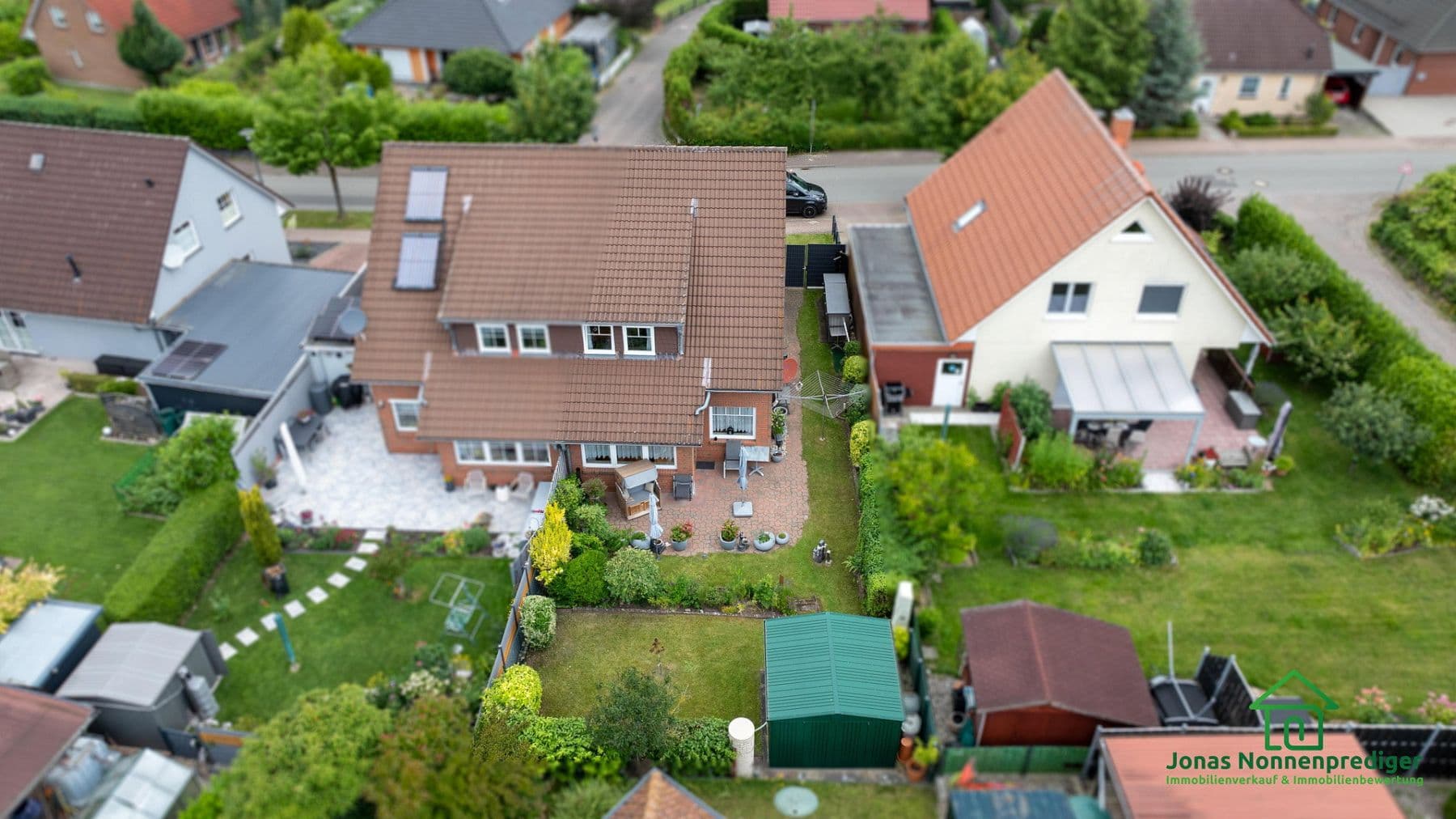 Predaj domu 123 m², pozemok 294 m², Barther Straße 73b, Schwerin, Meklenbursko-Predpomoransko Predaj domu 123 m², pozemok 294 m², Barther Straße 73b, Schwerin, Meklenbursko-Predpomoransko