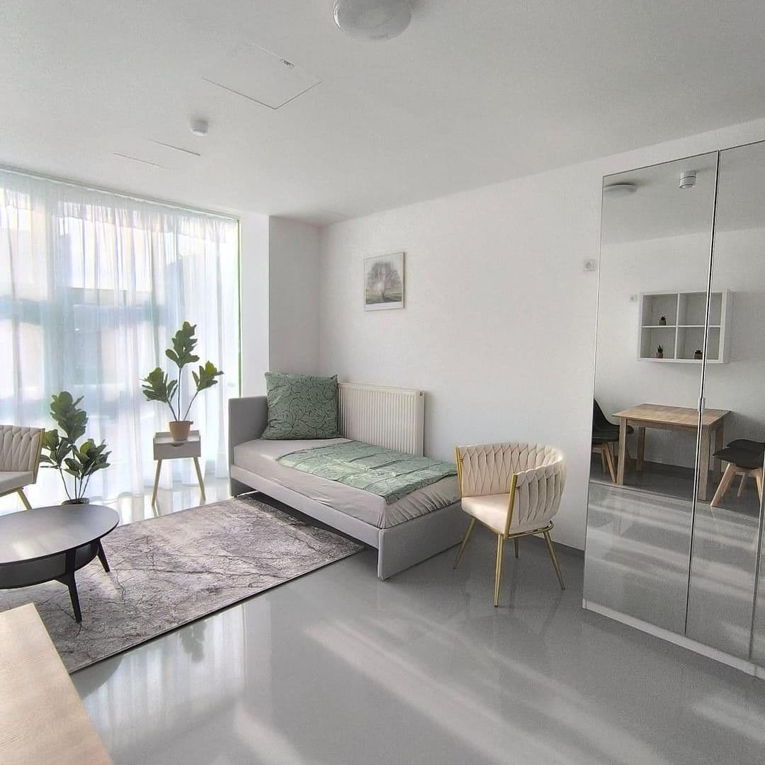 Predaj domu 7.193 m², pozemok 3.026 m², Landsberger Str 16, Halle, Sasko-Anhaltsko Predaj domu 7.193 m², pozemok 3.026 m², Landsberger Str 16, Halle, Sasko-Anhaltsko