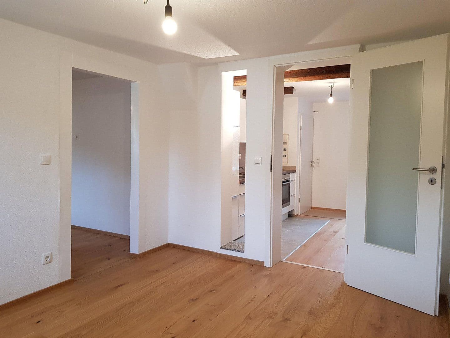 Prenájom bytu 2-izbový 52 m², Alfter, Severné Porýnie - Westfálsko Prenájom bytu 2-izbový 52 m², Alfter, Severné Porýnie - Westfálsko