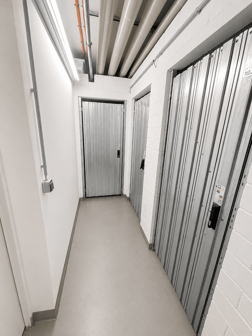 Prenájom bytu 3-izbový 71 m², Kleine Alexanderstraße 7, Berlin, Berlín Prenájom bytu 3-izbový 71 m², Kleine Alexanderstraße 7, Berlin, Berlín