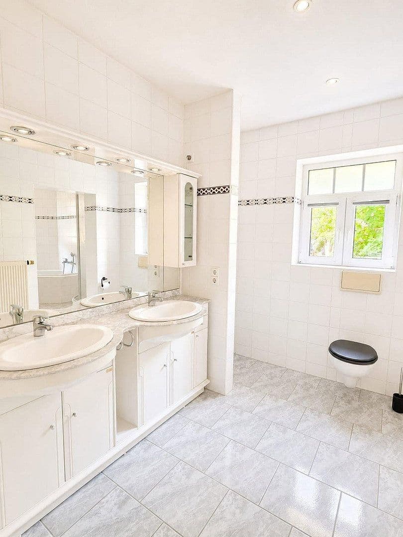 Prenájom bytu 2-izbový 85 m², Mahlenziner Dorfstr., 14, Brandenburg, Brandenbursko Prenájom bytu 2-izbový 85 m², Mahlenziner Dorfstr., 14, Brandenburg, Brandenbursko