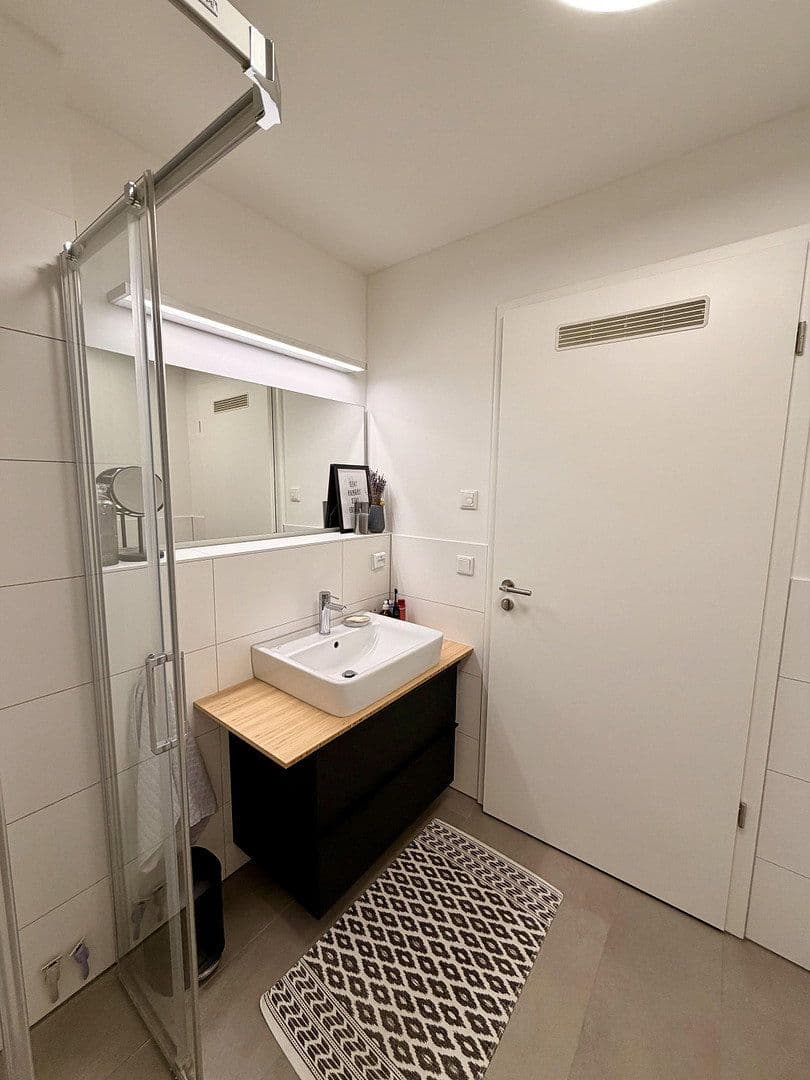 Prenájom bytu 4-izbový 102 m², Herrnstr 33, Fürth, Bavorsko Prenájom bytu 4-izbový 102 m², Herrnstr 33, Fürth, Bavorsko