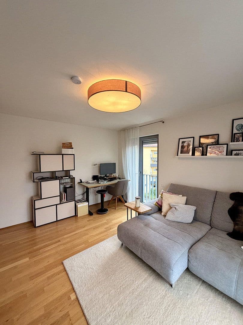 Prenájom bytu 4-izbový 102 m², Herrnstr 33, Fürth, Bavorsko Prenájom bytu 4-izbový 102 m², Herrnstr 33, Fürth, Bavorsko