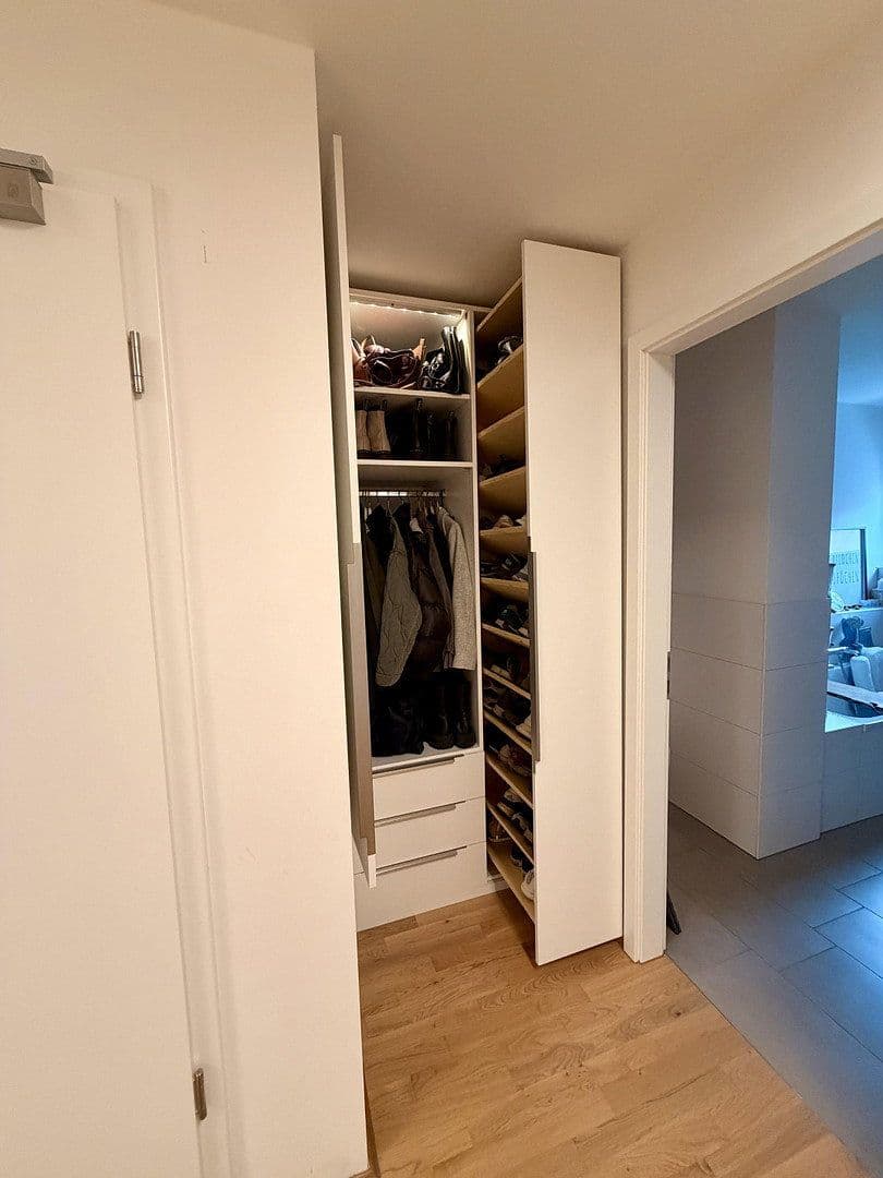 Prenájom bytu 4-izbový 102 m², Herrnstr 33, Fürth, Bavorsko Prenájom bytu 4-izbový 102 m², Herrnstr 33, Fürth, Bavorsko
