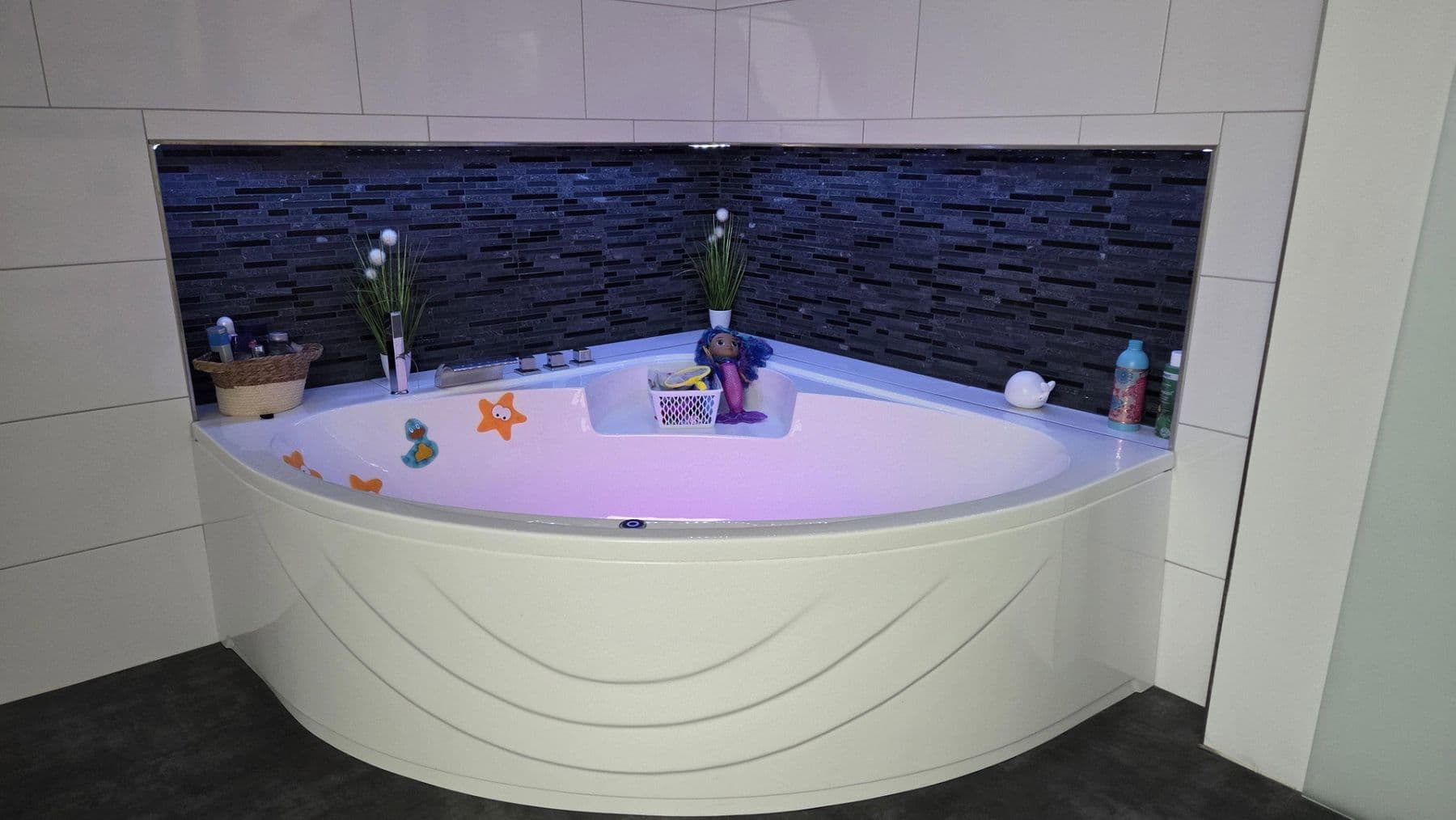 Predaj domu 120 m², pozemok 184 m², Barsbüttel, Šlezvicko-Holštajnsko Predaj domu 120 m², pozemok 184 m², Barsbüttel, Šlezvicko-Holštajnsko