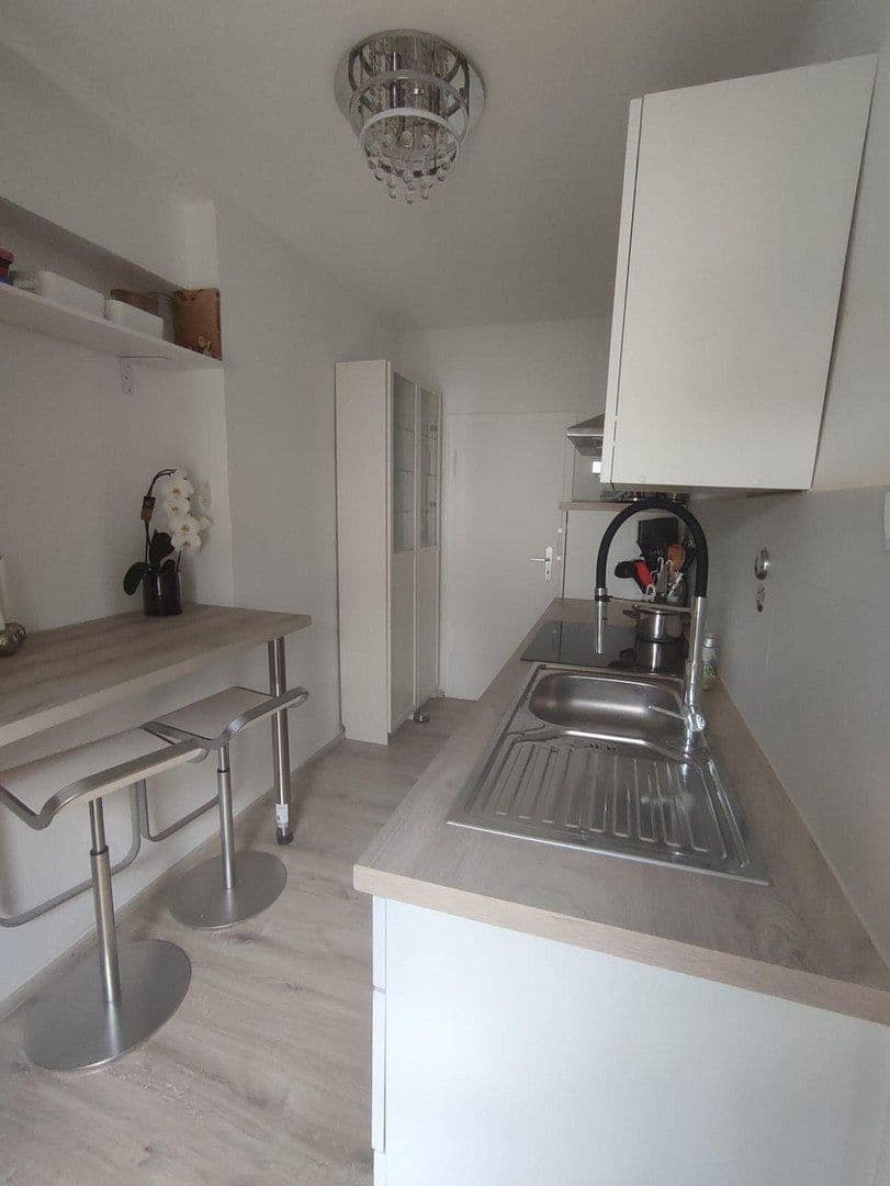Prenájom domu 105 m², pozemok 300 m², Gartenstr. 63, Bensheim, Hesensko Prenájom domu 105 m², pozemok 300 m², Gartenstr. 63, Bensheim, Hesensko
