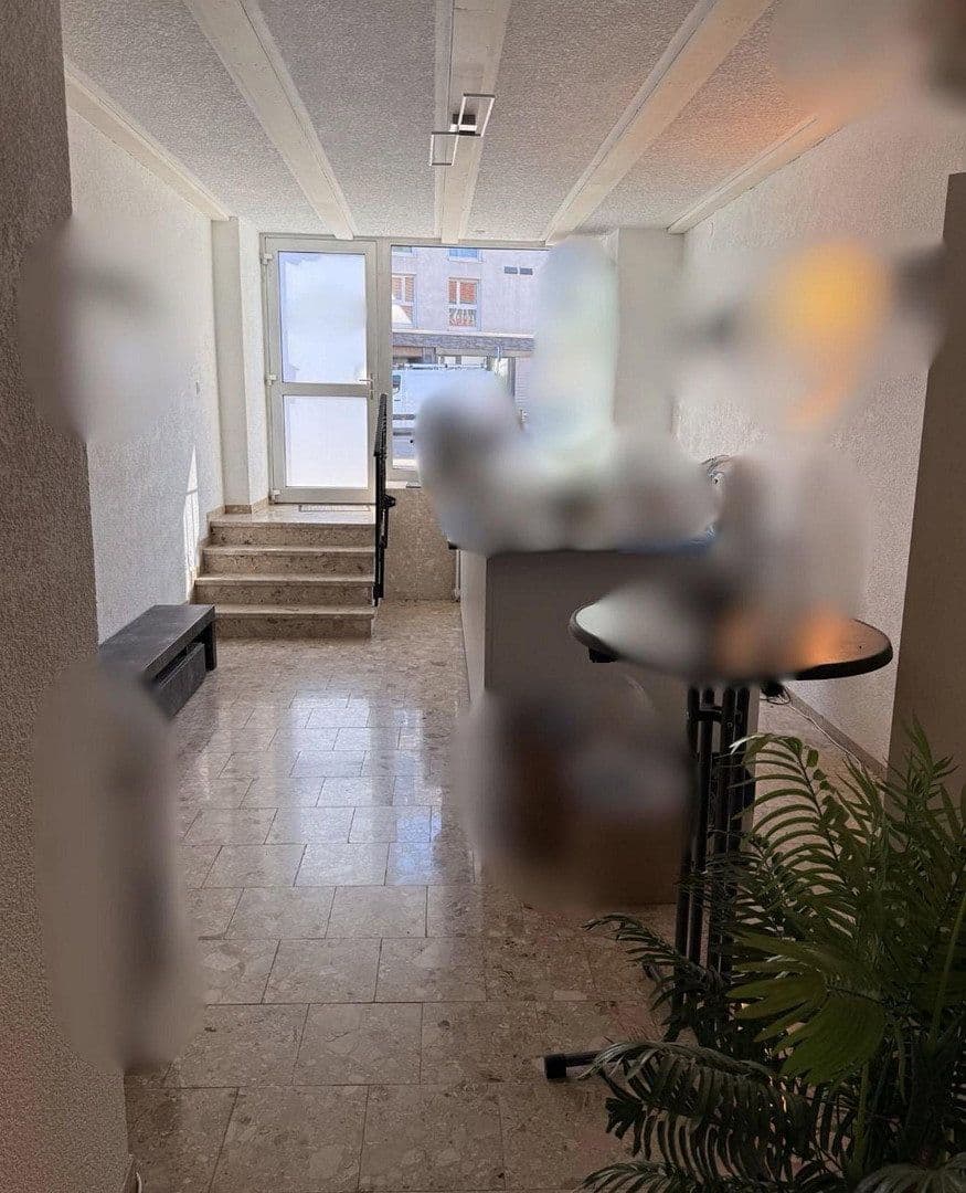 Prenájom nebytového priestoru 85 m², Untere Vorstadt 26, Tuttlingen, Bádensko-Wurttembersko Prenájom nebytového priestoru 85 m², Untere Vorstadt 26, Tuttlingen, Bádensko-Wurttembersko