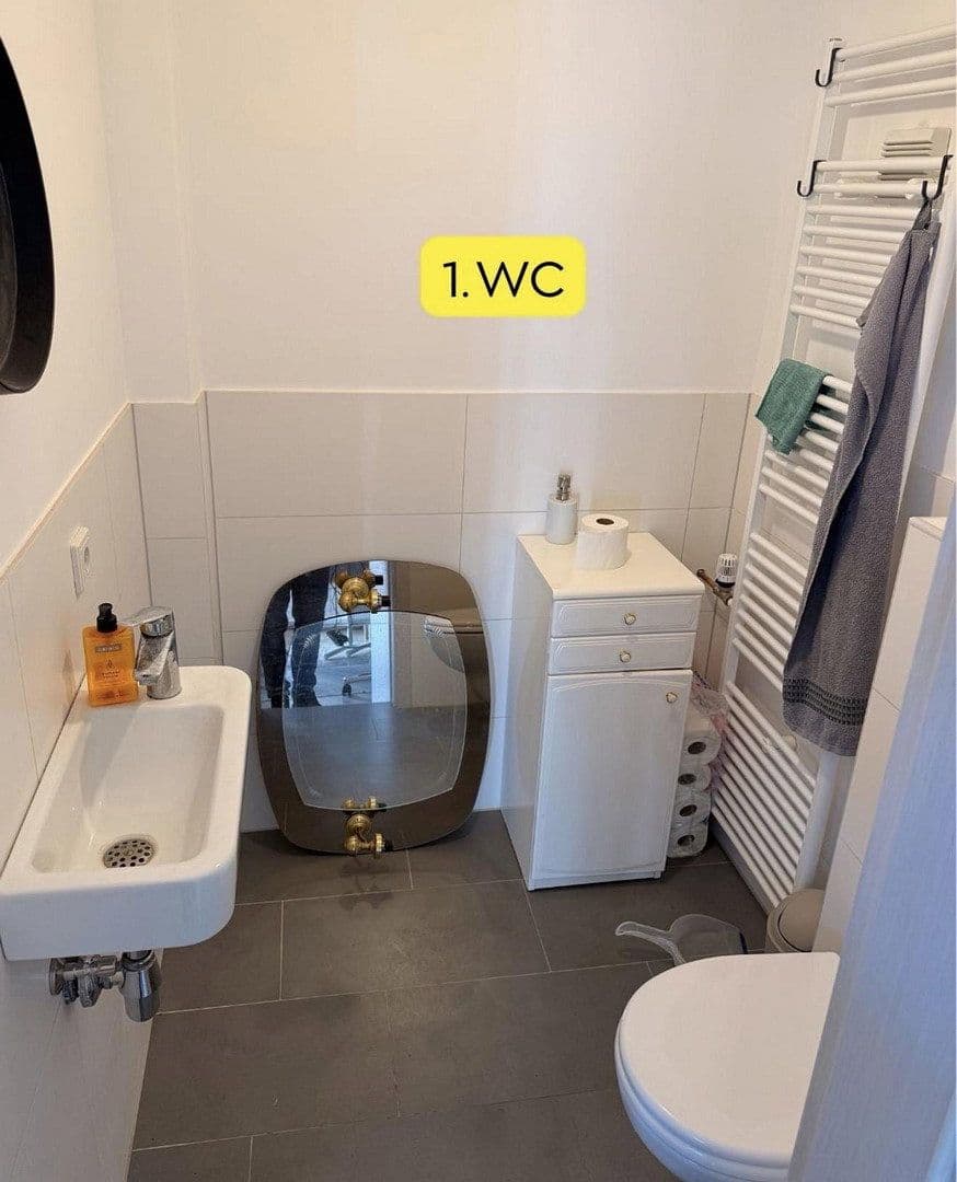 Prenájom nebytového priestoru 85 m², Untere Vorstadt 26, Tuttlingen, Bádensko-Wurttembersko Prenájom nebytového priestoru 85 m², Untere Vorstadt 26, Tuttlingen, Bádensko-Wurttembersko