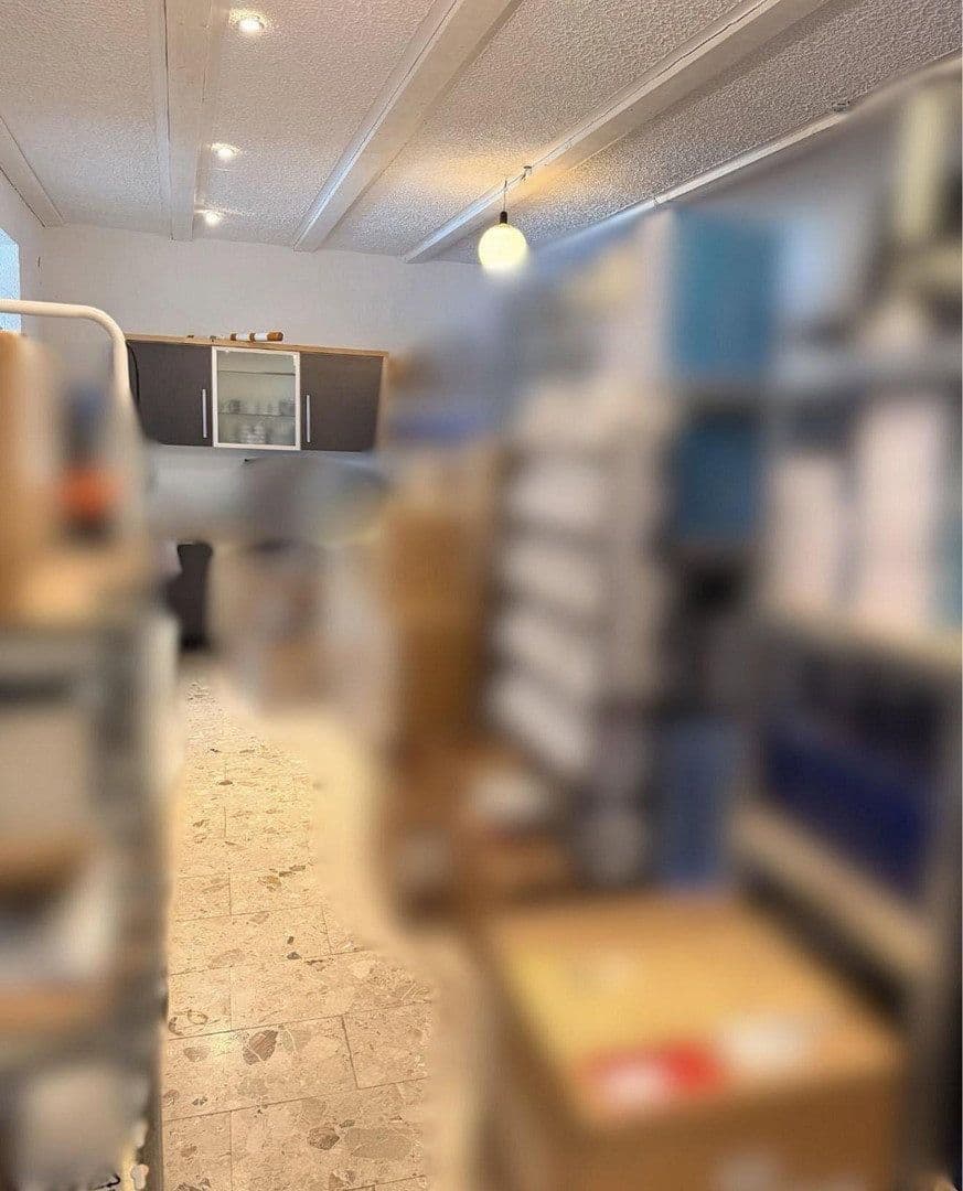 Prenájom nebytového priestoru 85 m², Untere Vorstadt 26, Tuttlingen, Bádensko-Wurttembersko Prenájom nebytového priestoru 85 m², Untere Vorstadt 26, Tuttlingen, Bádensko-Wurttembersko