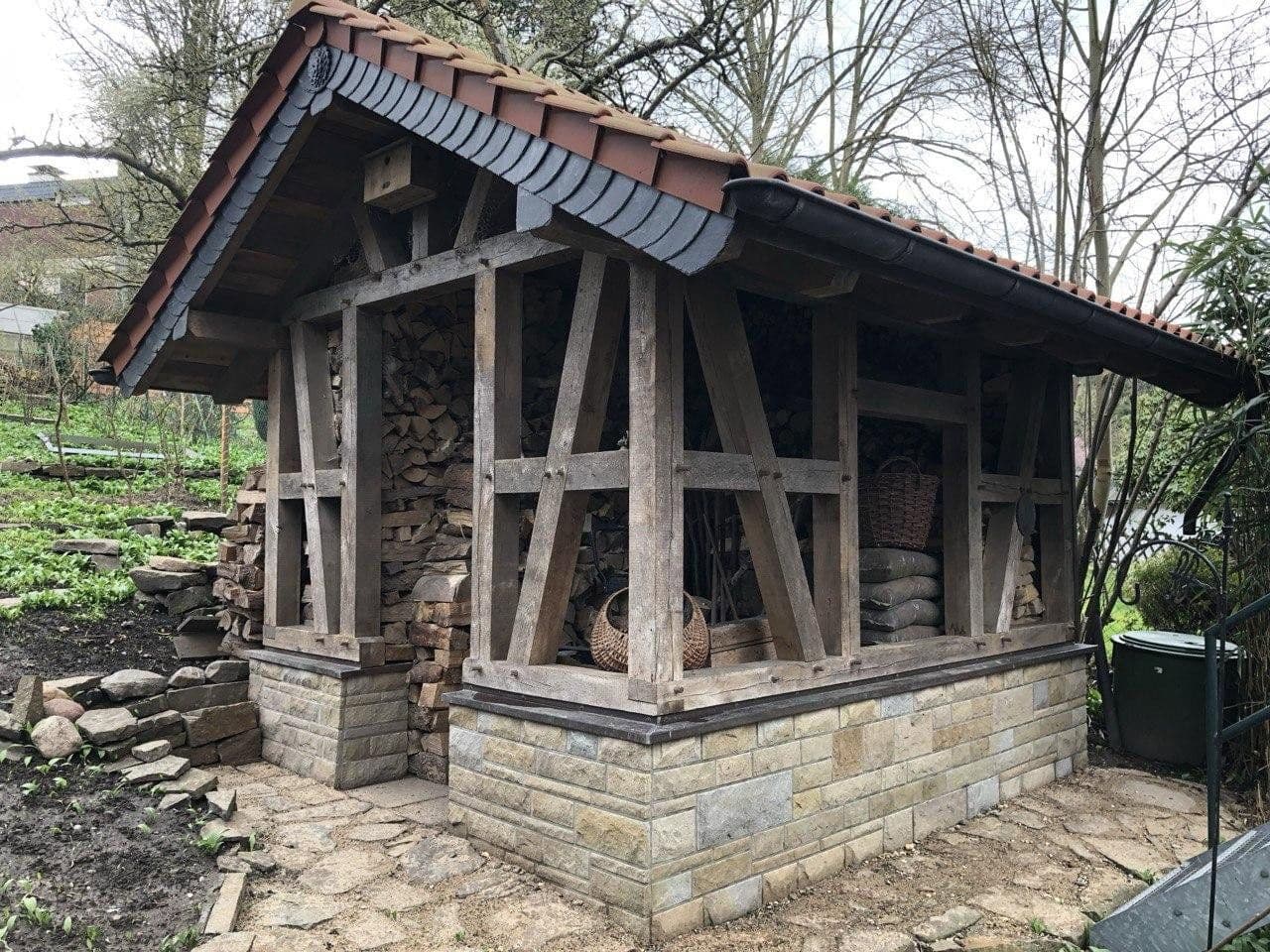 Predaj domu 378 m², pozemok 855 m², Velbert, Severné Porýnie - Westfálsko Predaj domu 378 m², pozemok 855 m², Velbert, Severné Porýnie - Westfálsko