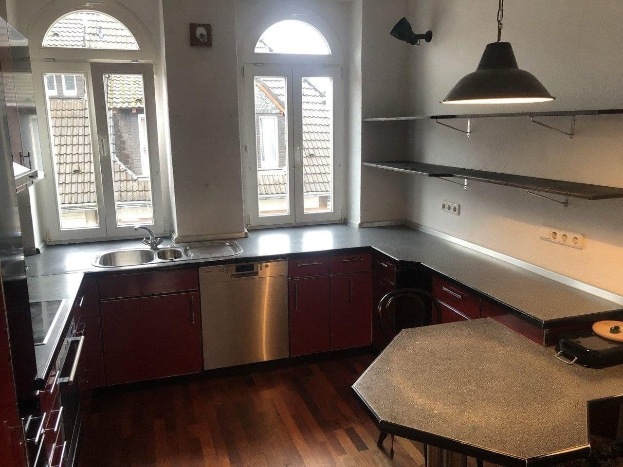 Predaj domu 378 m², pozemok 855 m², Velbert, Severné Porýnie - Westfálsko Predaj domu 378 m², pozemok 855 m², Velbert, Severné Porýnie - Westfálsko