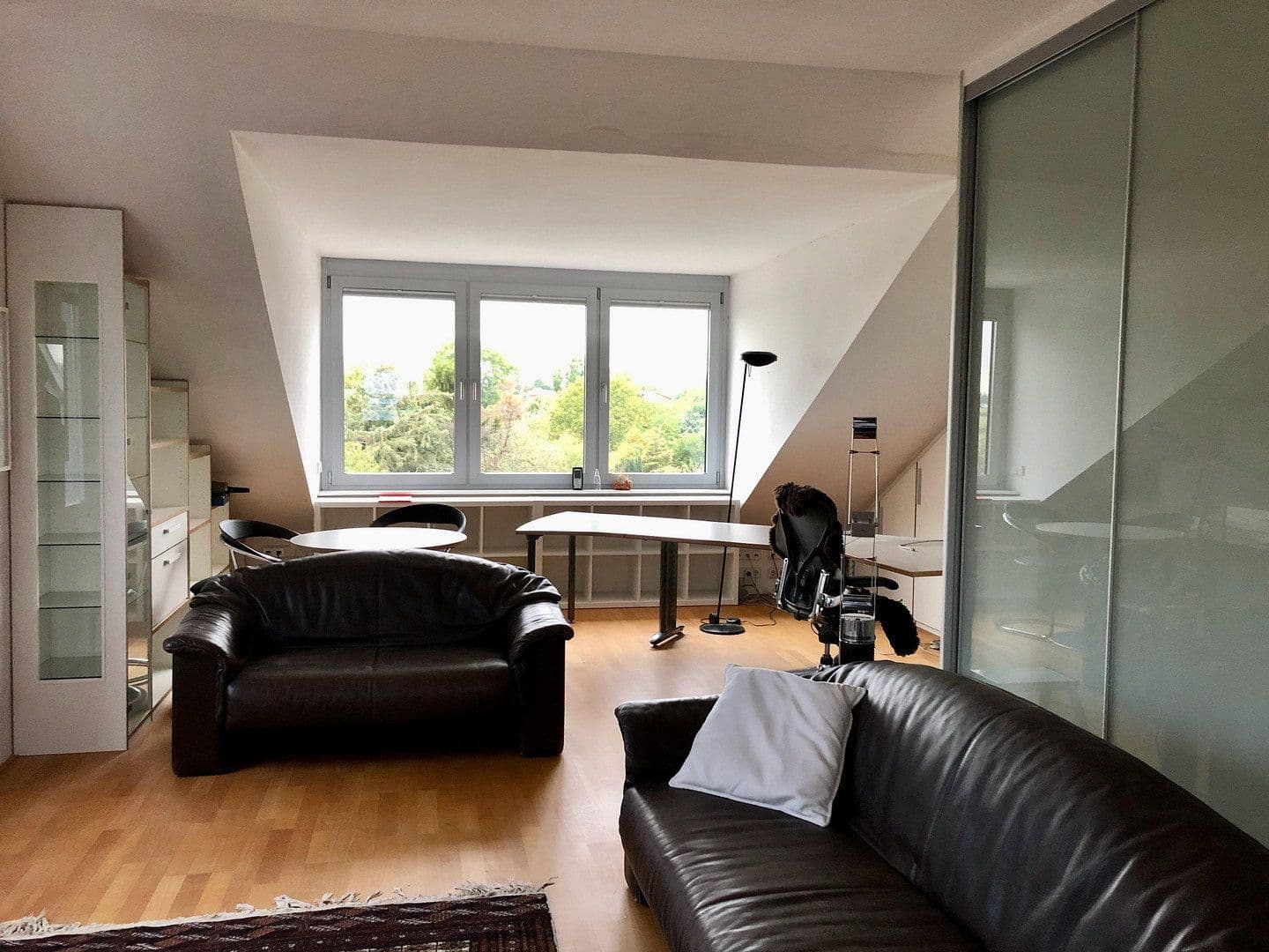 Predaj domu 164 m², pozemok 381 m², Steinbach (Taunus), Hesensko Predaj domu 164 m², pozemok 381 m², Steinbach (Taunus), Hesensko