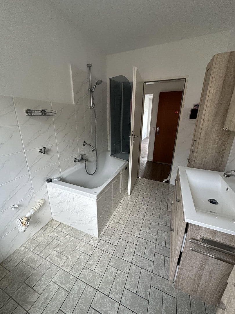Prenájom bytu 2-izbový 72 m², Im kleinen Weinberg, Ortenberg, Hesensko Prenájom bytu 2-izbový 72 m², Im kleinen Weinberg, Ortenberg, Hesensko