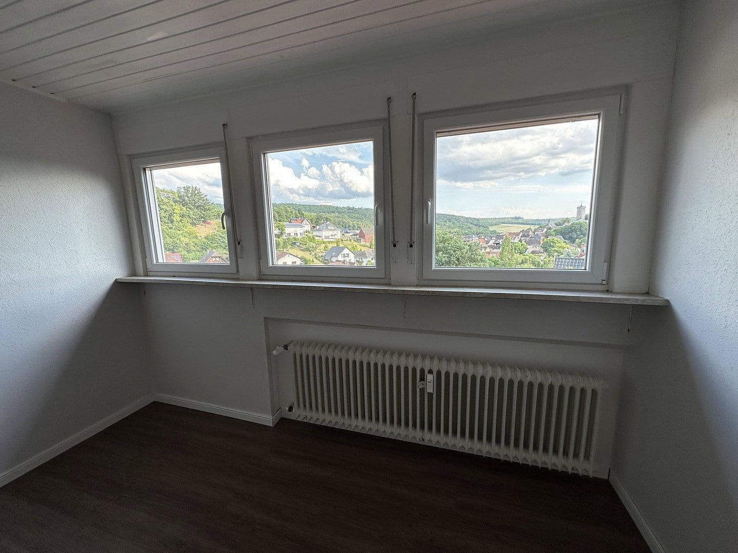 Prenájom bytu 2-izbový 72 m², Im kleinen Weinberg, Ortenberg, Hesensko Prenájom bytu 2-izbový 72 m², Im kleinen Weinberg, Ortenberg, Hesensko