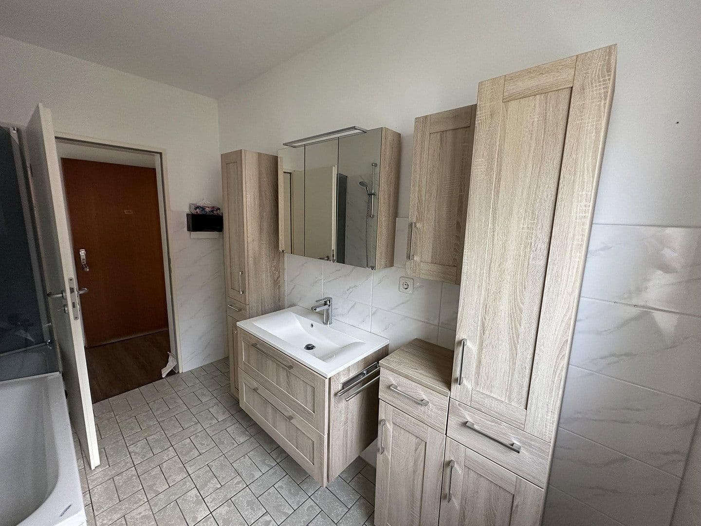 Prenájom bytu 2-izbový 72 m², Im kleinen Weinberg, Ortenberg, Hesensko Prenájom bytu 2-izbový 72 m², Im kleinen Weinberg, Ortenberg, Hesensko