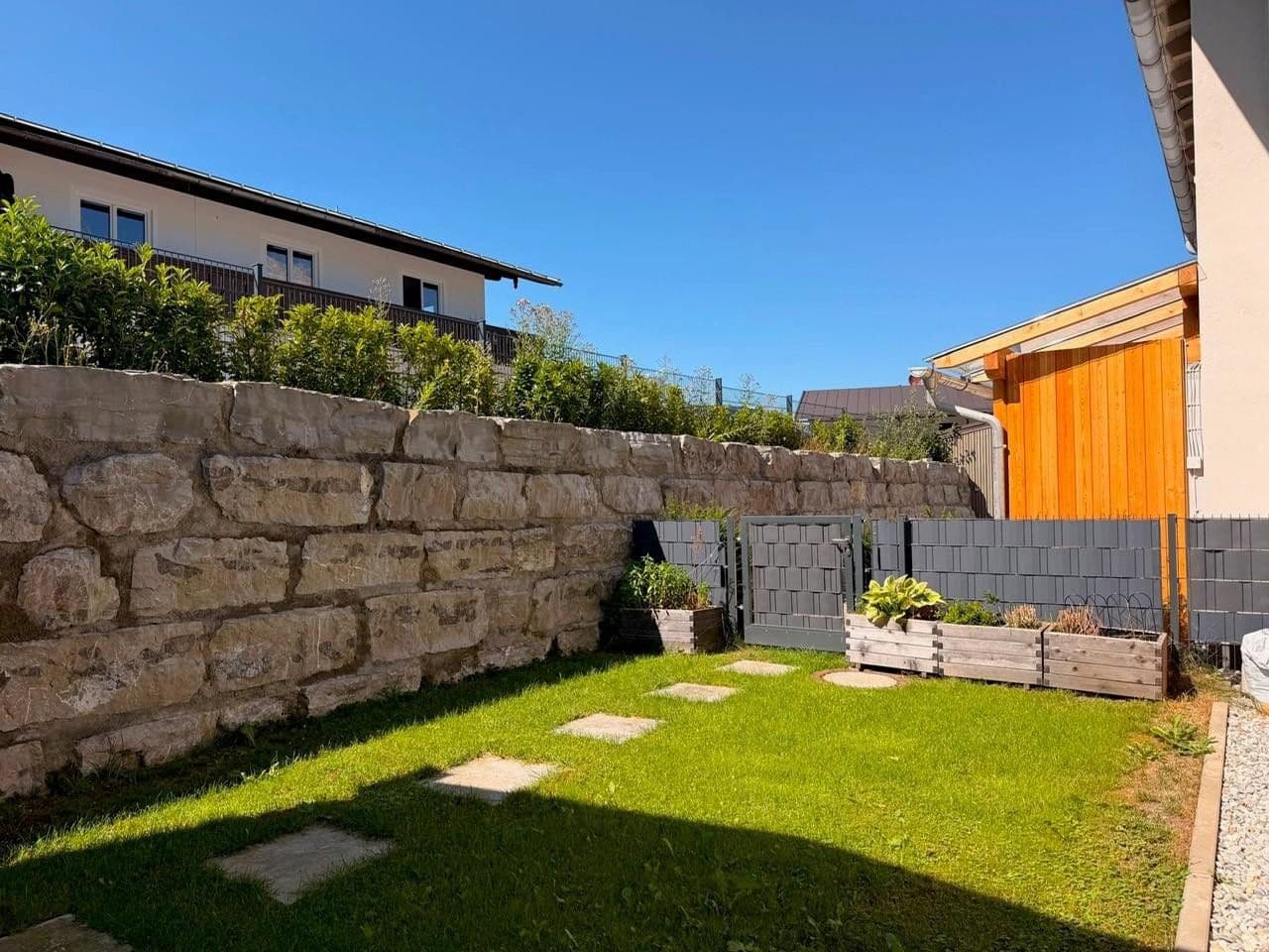Prenájom bytu 3-izbový 96 m², Grünsteinstraße 13, Schönau am Königssee, Bavorsko Prenájom bytu 3-izbový 96 m², Grünsteinstraße 13, Schönau am Königssee, Bavorsko