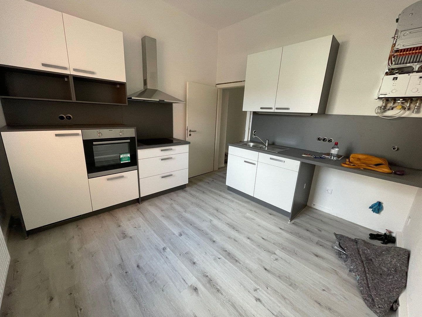 Predaj bytu 2-izbový 59 m², Koblenz, Porýnie-Falcko Predaj bytu 2-izbový 59 m², Koblenz, Porýnie-Falcko