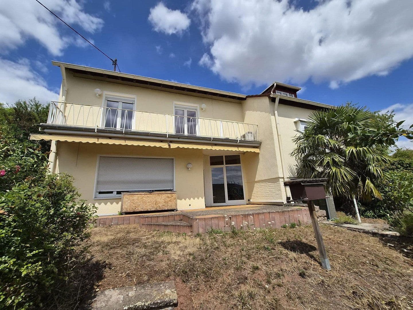 Predaj domu 160 m², pozemok 915 m², Maler-Müller-Straße 38, Bad Kreuznach, Porýnie-Falcko Predaj domu 160 m², pozemok 915 m², Maler-Müller-Straße 38, Bad Kreuznach, Porýnie-Falcko