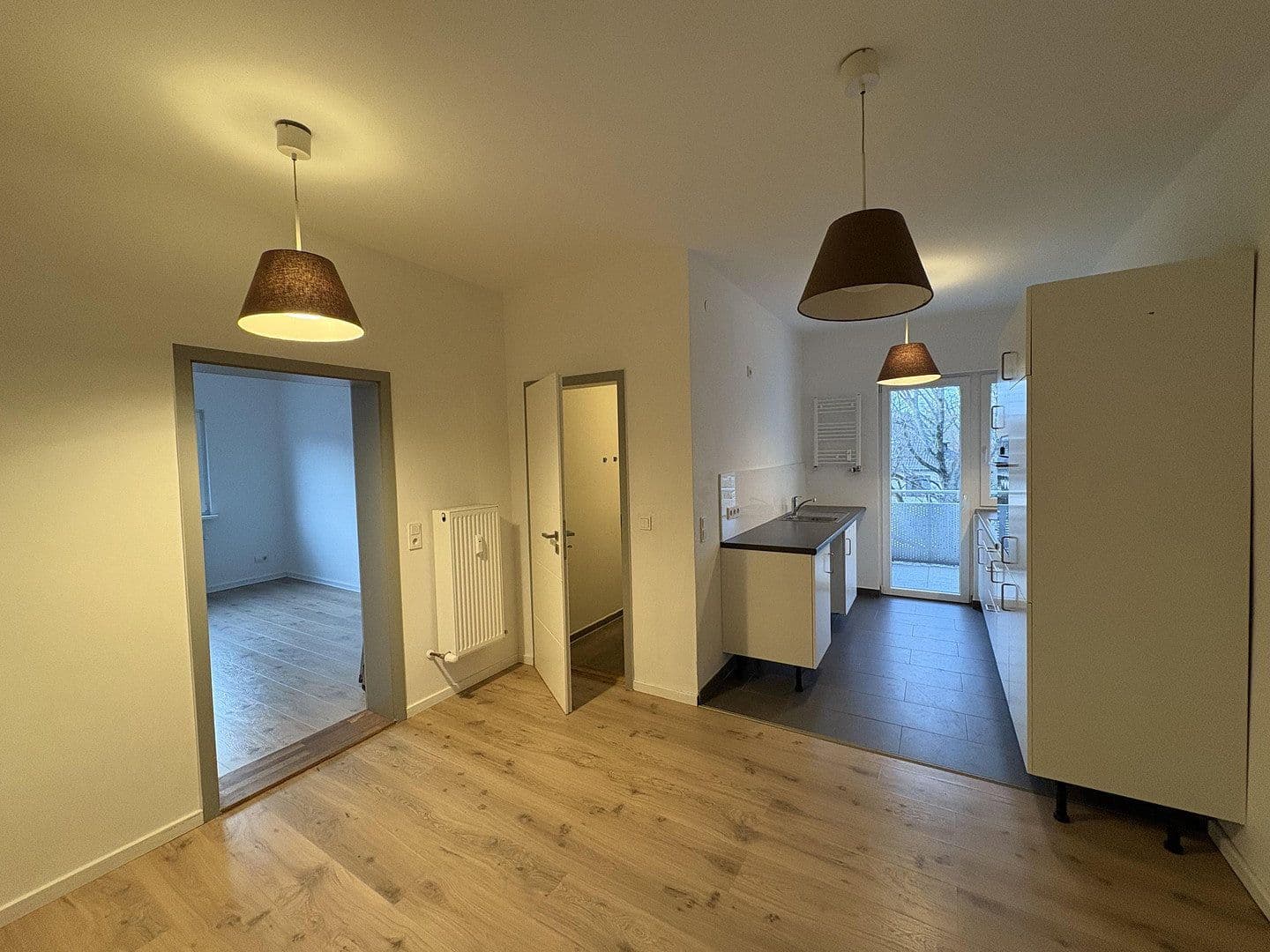 Predaj bytu 2-izbový 55 m², Ilmenauer Straße 6a, BERLin, Berlín Predaj bytu 2-izbový 55 m², Ilmenauer Straße 6a, BERLin, Berlín