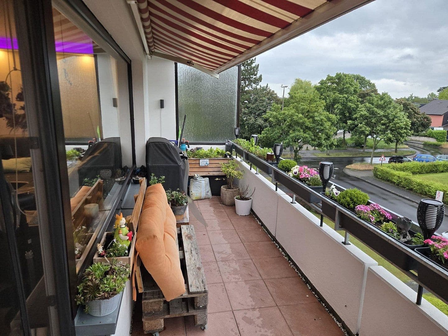 Predaj bytu 2-izbový 69 m², Köln, Severné Porýnie - Westfálsko Predaj bytu 2-izbový 69 m², Köln, Severné Porýnie - Westfálsko