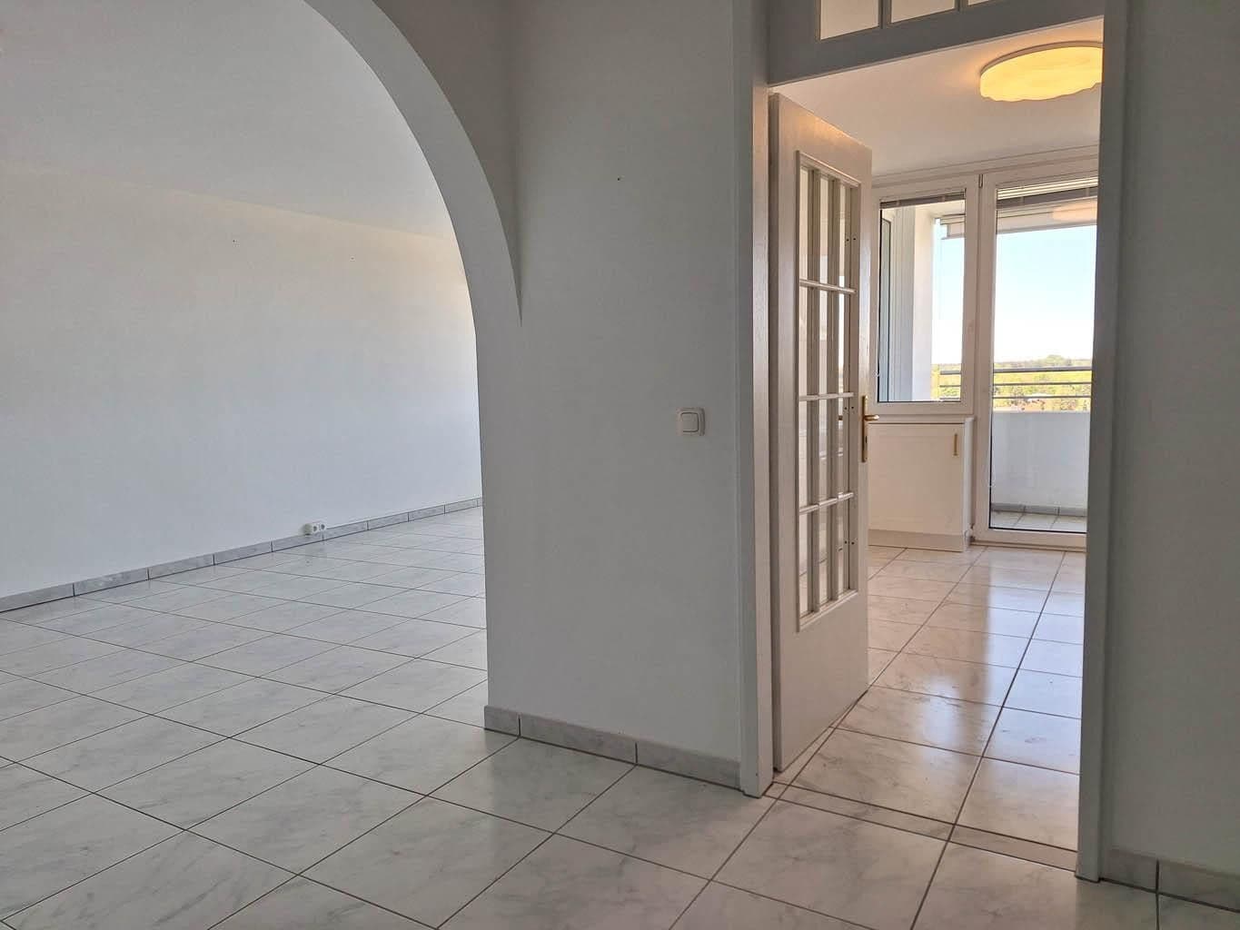 Predaj bytu 3-izbový 91 m², Johann-Strauß-Straße 4, Unterhaching, Bavorsko Predaj bytu 3-izbový 91 m², Johann-Strauß-Straße 4, Unterhaching, Bavorsko