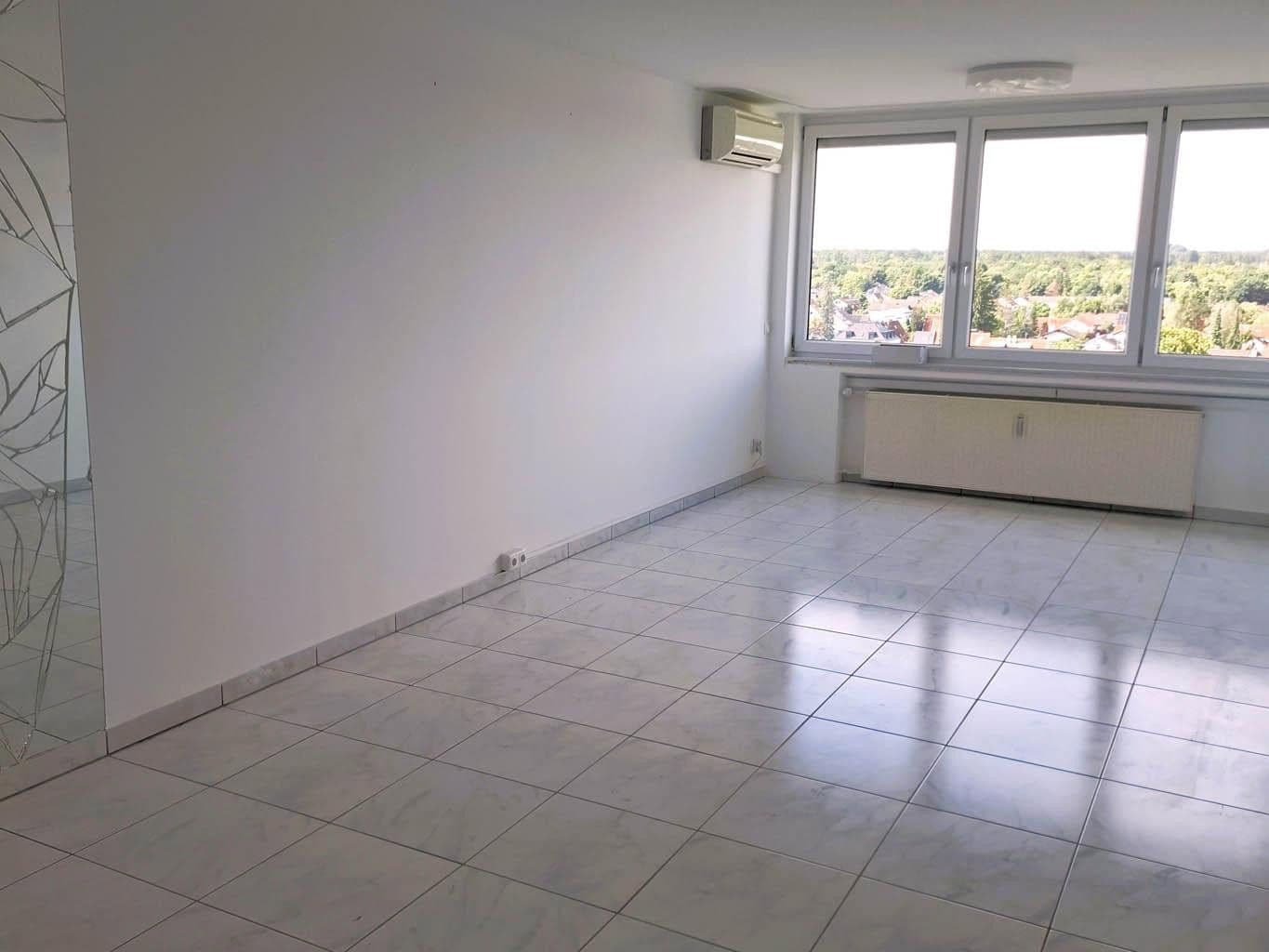 Predaj bytu 3-izbový 91 m², Johann-Strauß-Straße 4, Unterhaching, Bavorsko Predaj bytu 3-izbový 91 m², Johann-Strauß-Straße 4, Unterhaching, Bavorsko