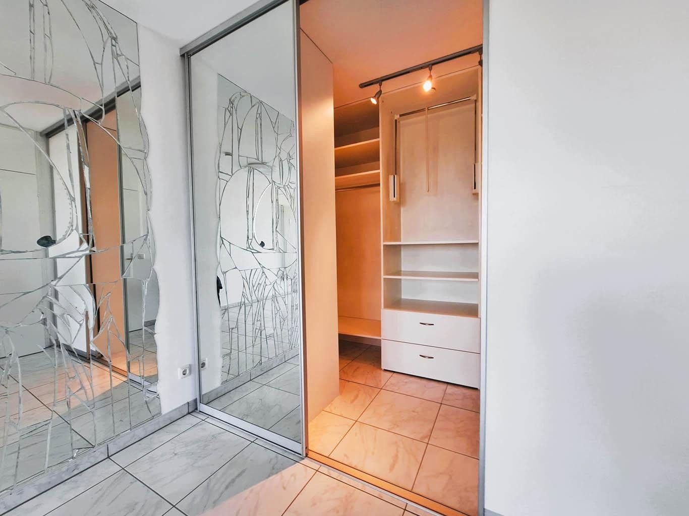 Predaj bytu 3-izbový 91 m², Johann-Strauß-Straße 4, Unterhaching, Bavorsko Predaj bytu 3-izbový 91 m², Johann-Strauß-Straße 4, Unterhaching, Bavorsko