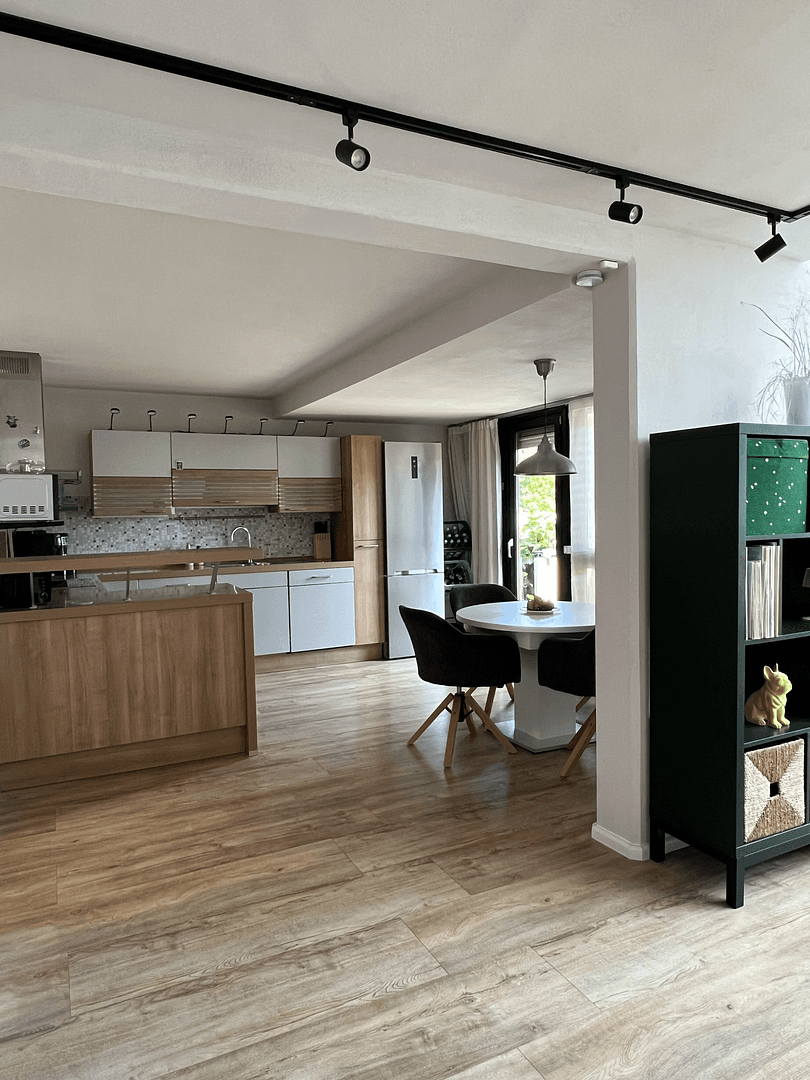 Predaj bytu 4-izbový 99 m², Mönchengladbach, Severné Porýnie - Westfálsko Predaj bytu 4-izbový 99 m², Mönchengladbach, Severné Porýnie - Westfálsko
