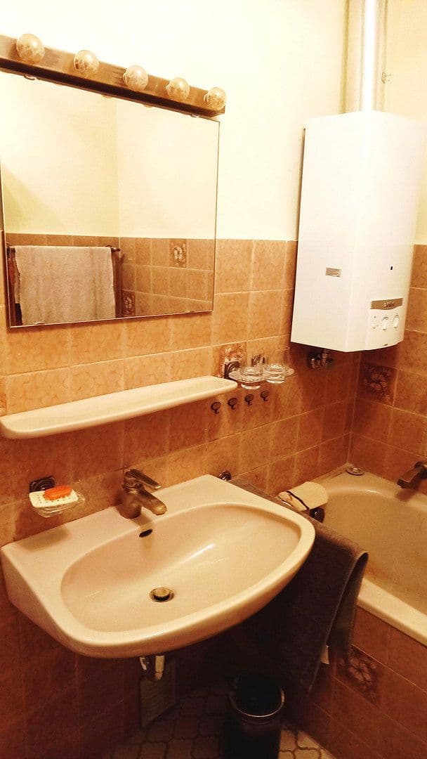 Predaj bytu 3-izbový 80 m², Wuppertal, Severné Porýnie - Westfálsko Predaj bytu 3-izbový 80 m², Wuppertal, Severné Porýnie - Westfálsko