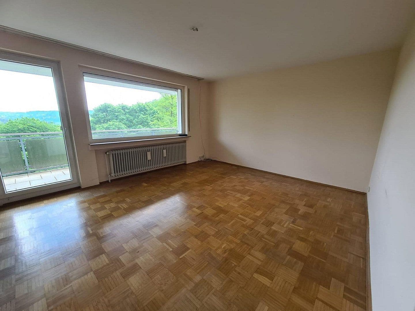 Predaj bytu 3-izbový 80 m², Wuppertal, Severné Porýnie - Westfálsko Predaj bytu 3-izbový 80 m², Wuppertal, Severné Porýnie - Westfálsko