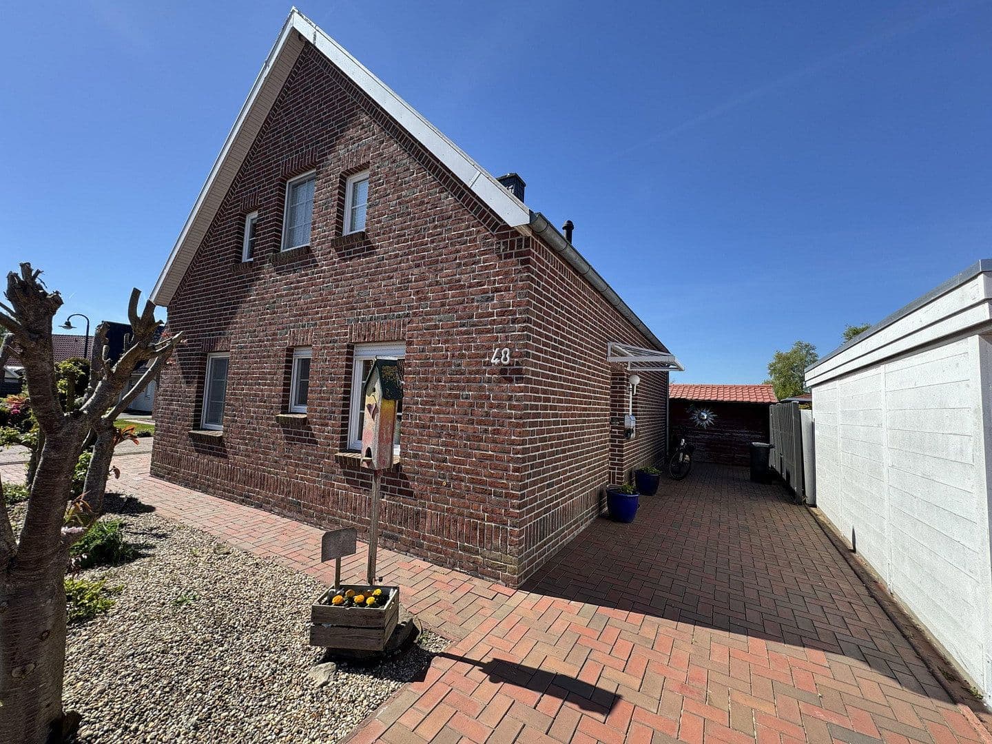 Predaj domu 106 m², pozemok 536 m², Waterpad 48, Großefehn, Dolné Sasko Predaj domu 106 m², pozemok 536 m², Waterpad 48, Großefehn, Dolné Sasko