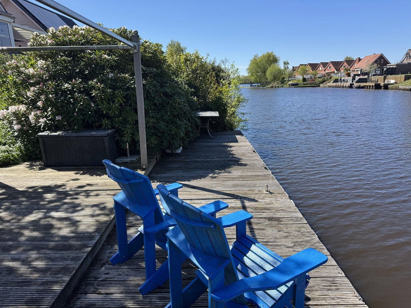 Predaj domu 106 m², pozemok 536 m², Waterpad 48, Großefehn, Dolné Sasko Predaj domu 106 m², pozemok 536 m², Waterpad 48, Großefehn, Dolné Sasko