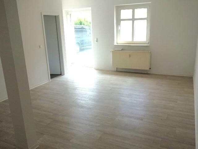 Prenájom domu 146 m², pozemok 50 m², Magdeburg, Sasko-Anhaltsko Prenájom domu 146 m², pozemok 50 m², Magdeburg, Sasko-Anhaltsko
