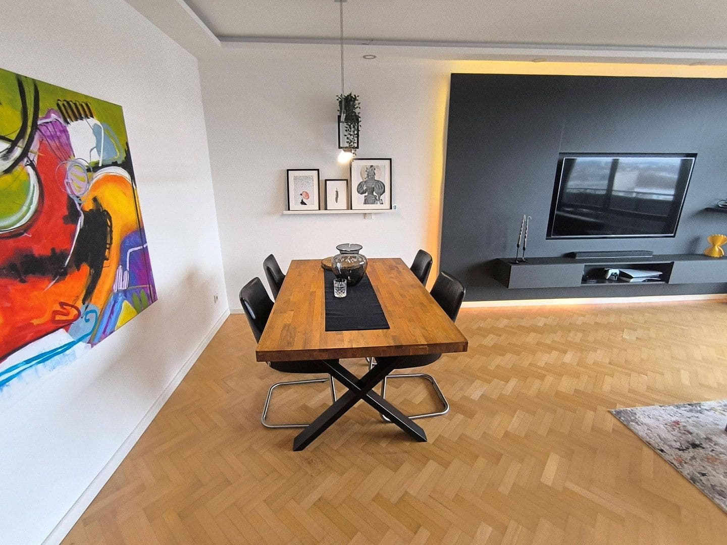 Predaj bytu 3-izbový 95 m², Saarbrücken, Sársko Predaj bytu 3-izbový 95 m², Saarbrücken, Sársko