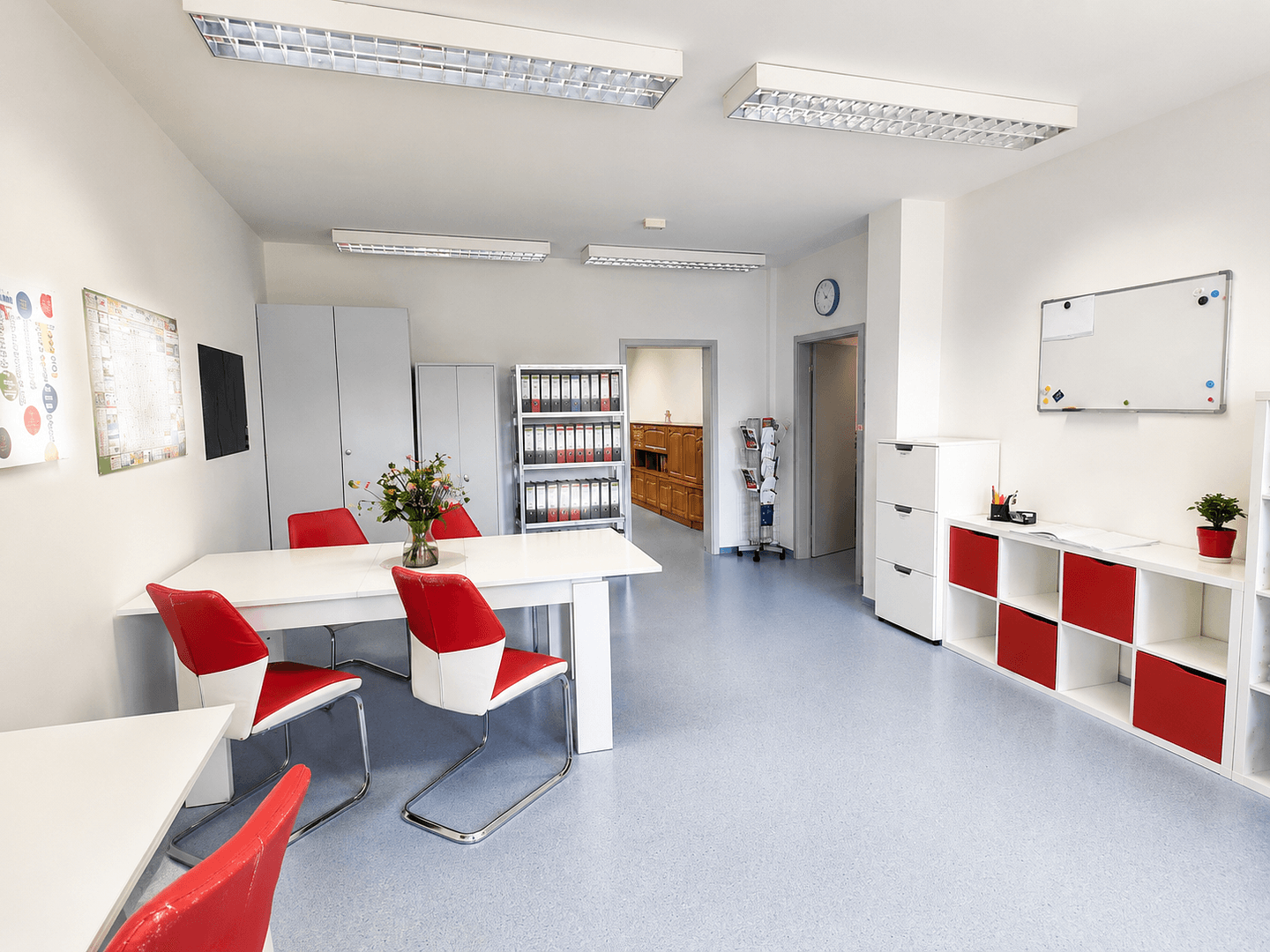 Prenájom kancelárie 132 m², Waltershäuser Straße 21, Gotha, Durínsko Prenájom kancelárie 132 m², Waltershäuser Straße 21, Gotha, Durínsko