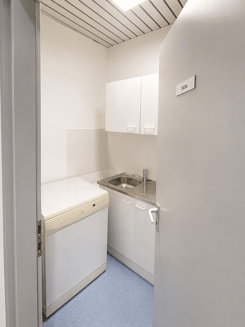 Prenájom kancelárie 132 m², Waltershäuser Straße 21, Gotha, Durínsko Prenájom kancelárie 132 m², Waltershäuser Straße 21, Gotha, Durínsko
