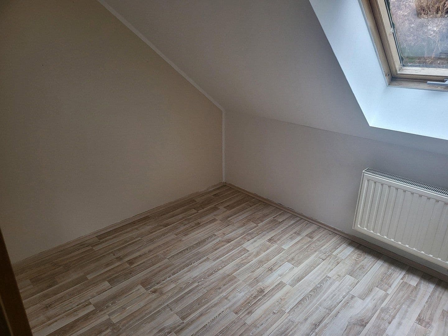 Predaj domu 199 m², pozemok 1.550 m², Klingenthal, Sasko Predaj domu 199 m², pozemok 1.550 m², Klingenthal, Sasko