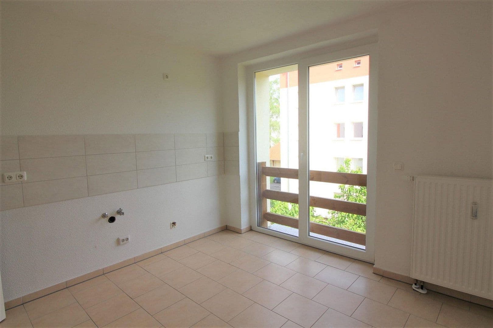 Prenájom bytu 2-izbový 51 m², Magdeburg, Sasko-Anhaltsko Prenájom bytu 2-izbový 51 m², Magdeburg, Sasko-Anhaltsko