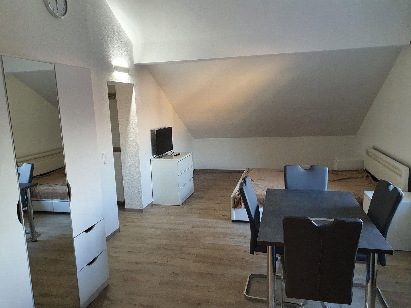 Prenájom bytu 1-izbový 40 m², Kappel-Grafenhausen, Bádensko-Wurttembersko Prenájom bytu 1-izbový 40 m², Kappel-Grafenhausen, Bádensko-Wurttembersko