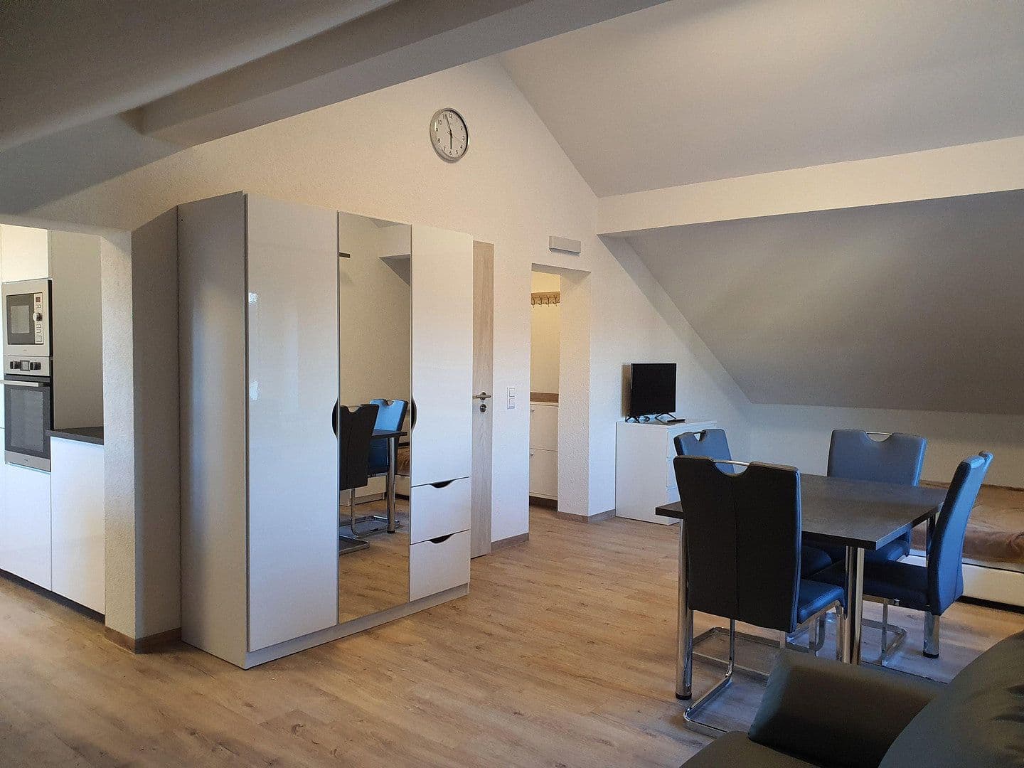 Prenájom bytu 1-izbový 40 m², Kappel-Grafenhausen, Bádensko-Wurttembersko Prenájom bytu 1-izbový 40 m², Kappel-Grafenhausen, Bádensko-Wurttembersko
