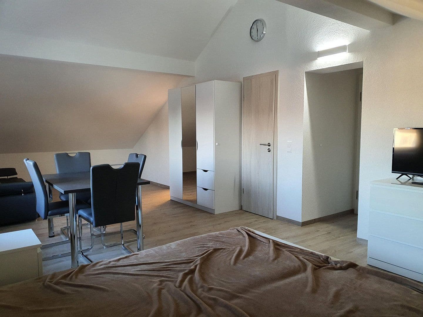 Prenájom bytu 1-izbový 40 m², Kappel-Grafenhausen, Bádensko-Wurttembersko Prenájom bytu 1-izbový 40 m², Kappel-Grafenhausen, Bádensko-Wurttembersko