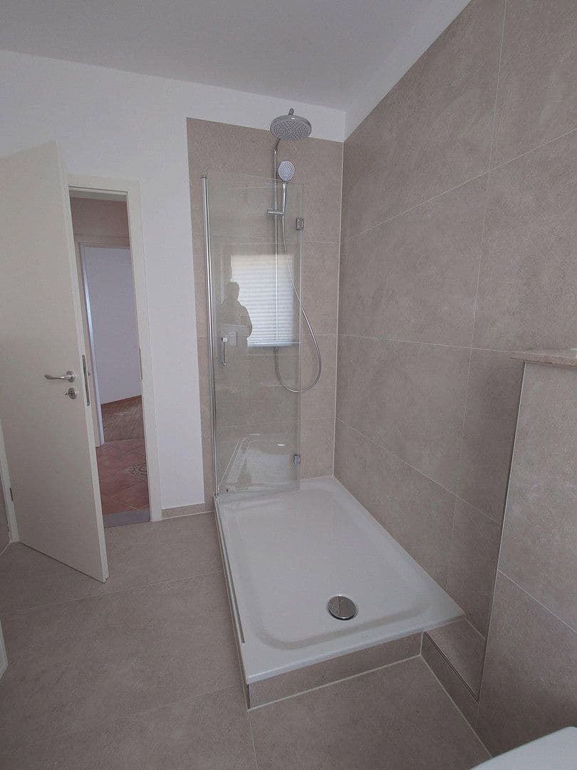 Prenájom bytu 2-izbový 81 m², Blumenstr. 3, Hannover, Dolné Sasko Prenájom bytu 2-izbový 81 m², Blumenstr. 3, Hannover, Dolné Sasko