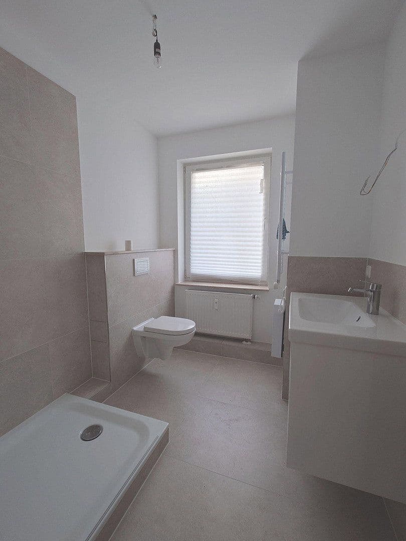 Prenájom bytu 2-izbový 81 m², Blumenstr. 3, Hannover, Dolné Sasko Prenájom bytu 2-izbový 81 m², Blumenstr. 3, Hannover, Dolné Sasko