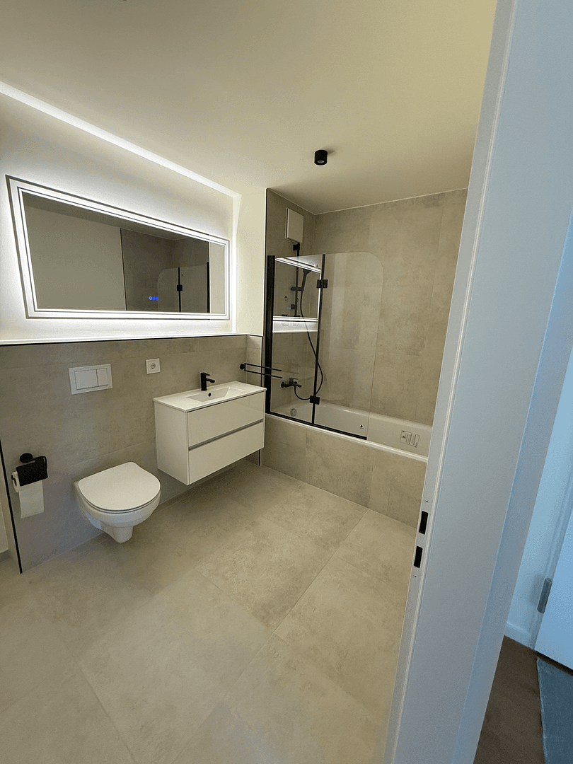 Prenájom bytu 2-izbový 67 m², Mittelring 5, Leipzig, Sasko Prenájom bytu 2-izbový 67 m², Mittelring 5, Leipzig, Sasko