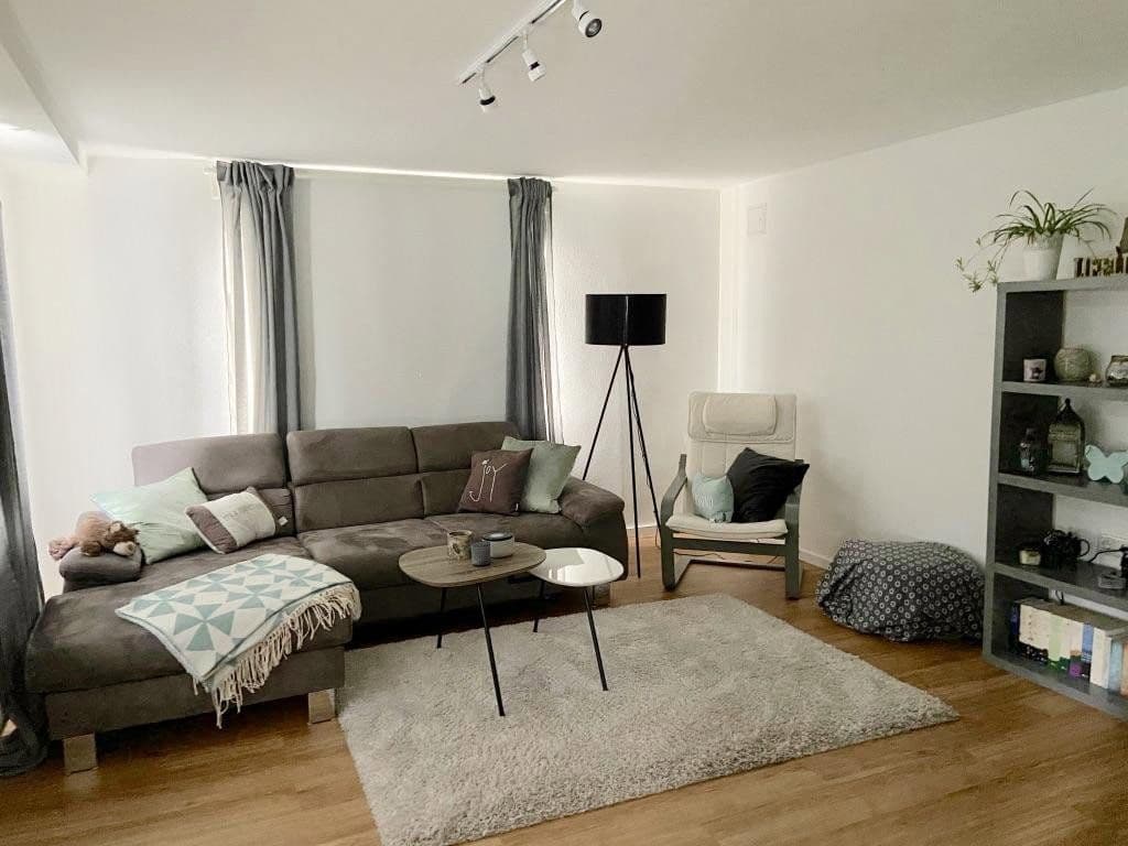 Prenájom bytu 2-izbový 60 m², Freigericht, Hesensko Prenájom bytu 2-izbový 60 m², Freigericht, Hesensko