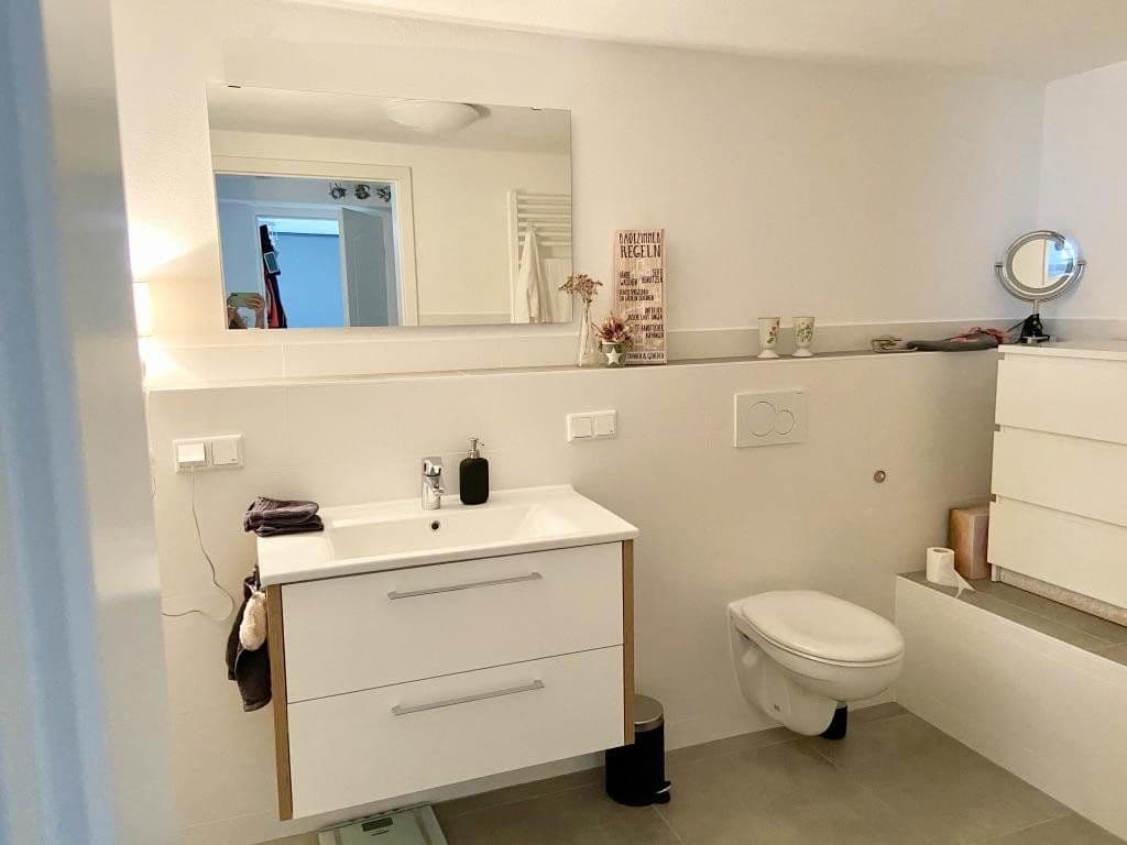 Prenájom bytu 2-izbový 60 m², Freigericht, Hesensko Prenájom bytu 2-izbový 60 m², Freigericht, Hesensko