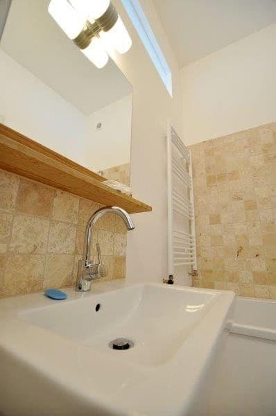 Prenájom bytu 2-izbový 64 m², Neuhöffer Straße 11, Köln-Deutz, Severné Porýnie - Westfálsko Prenájom bytu 2-izbový 64 m², Neuhöffer Straße 11, Köln-Deutz, Severné Porýnie - Westfálsko