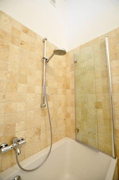 Prenájom bytu 2-izbový 64 m², Neuhöffer Straße 11, Köln-Deutz, Severné Porýnie - Westfálsko Prenájom bytu 2-izbový 64 m², Neuhöffer Straße 11, Köln-Deutz, Severné Porýnie - Westfálsko