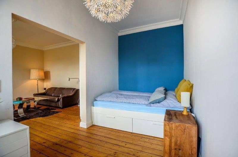 Prenájom bytu 2-izbový 64 m², Neuhöffer Straße 11, Köln-Deutz, Severné Porýnie - Westfálsko Prenájom bytu 2-izbový 64 m², Neuhöffer Straße 11, Köln-Deutz, Severné Porýnie - Westfálsko